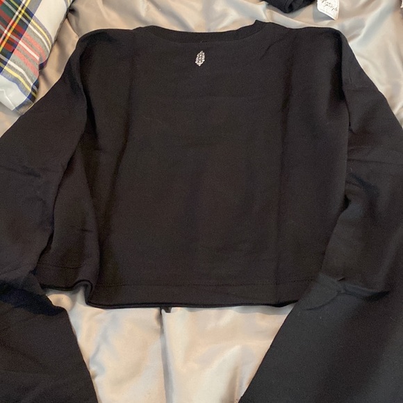 NWT. Free People Movement Sunny Sweatshirt Set - Picture 10 of 10